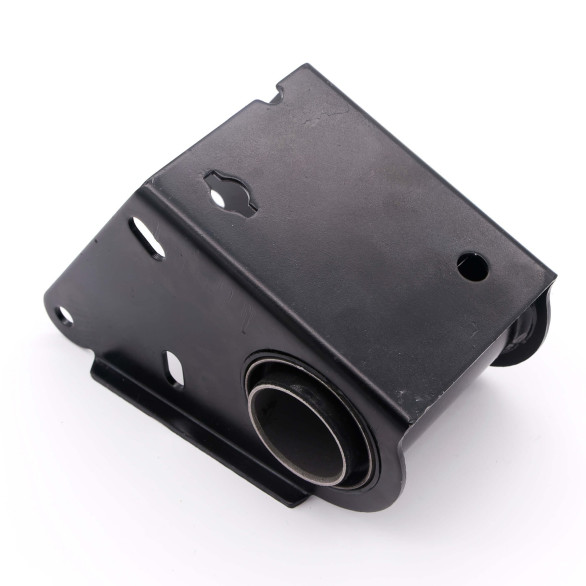 Support extérieur arrière droit + silent bloc Renault R4 F6